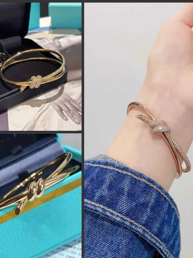 Designer Crowd Knot Armband för kvinnor Ljus lyx 18K Rose Gold Cross Diamond Free
