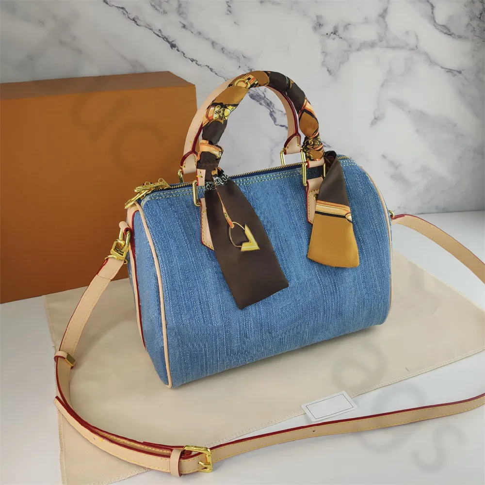 lustrzana jakość dżinsowa szybka luksusowa torba crossbody 25 cm poduszka torby na ramię projektanci torebki projektantka kobieta mini torebka torebki damskie
