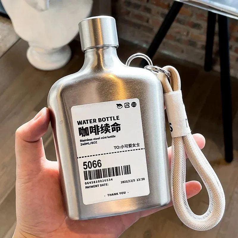 Hip Flasks 9oz Stainless Steel Flask Liquor Wine Bottle Portable Outdoor Camping Vodka Flagon Whiskey Coffee Milk Tea Pot