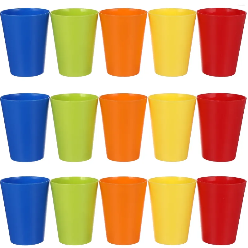 Tasses jetables Paies d'eau de couleur vive incomparable en tout-petit buvant des enfants fête des enfants réutilisables