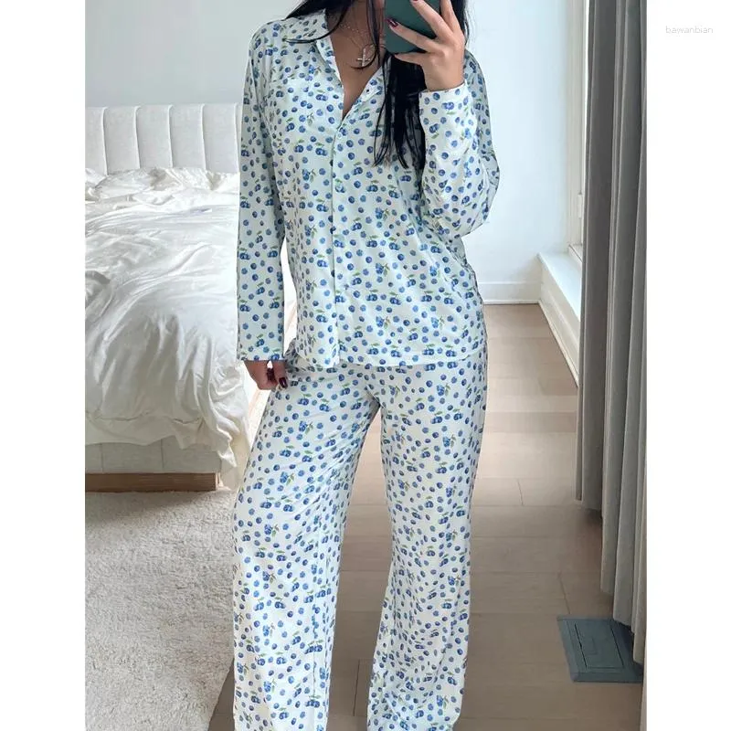 Accueil Vêtements Xingqing Y2k Fruit Pyjamas Ensemble Années 2000 Femmes Vêtements De Nuit Col Revers Simple Boutonnage Chemise À Manches Longues Hauts Et Pantalons Loungewear