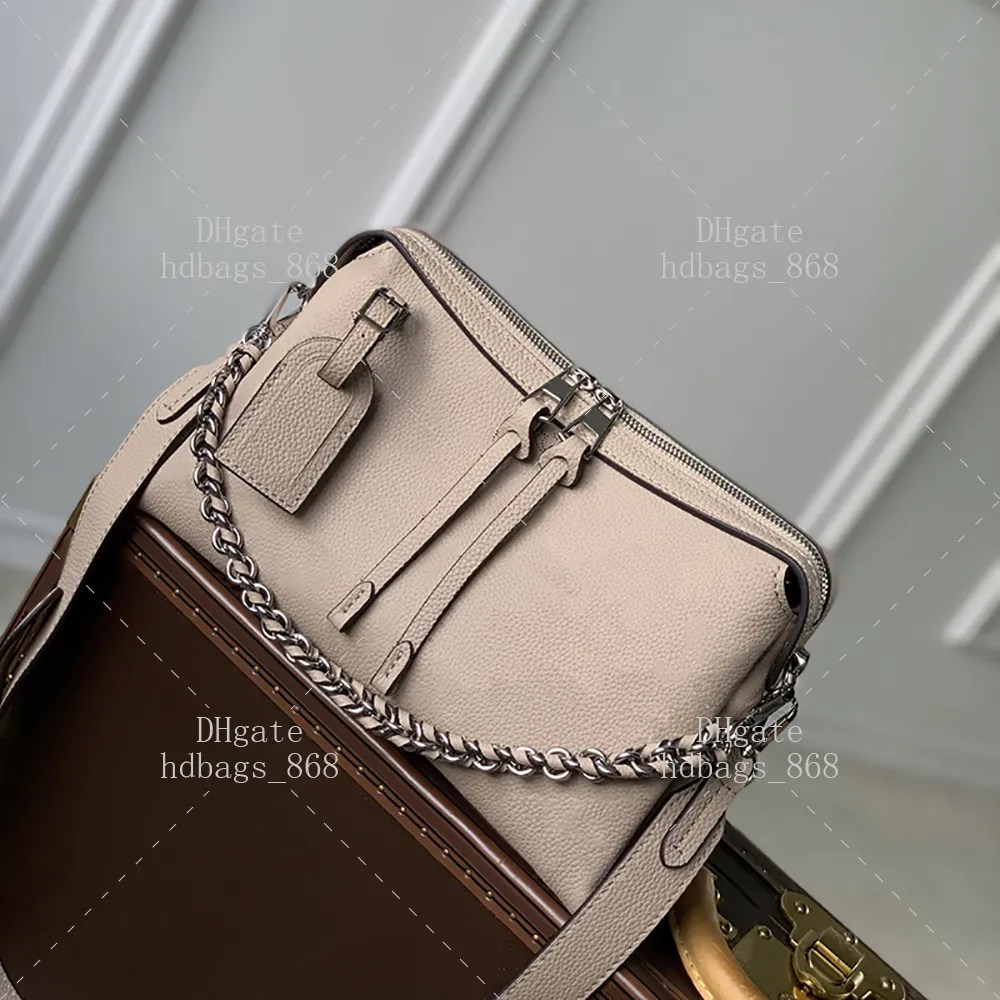 Designer Calfskin Womens Leather Shoulder Bag With Mirror