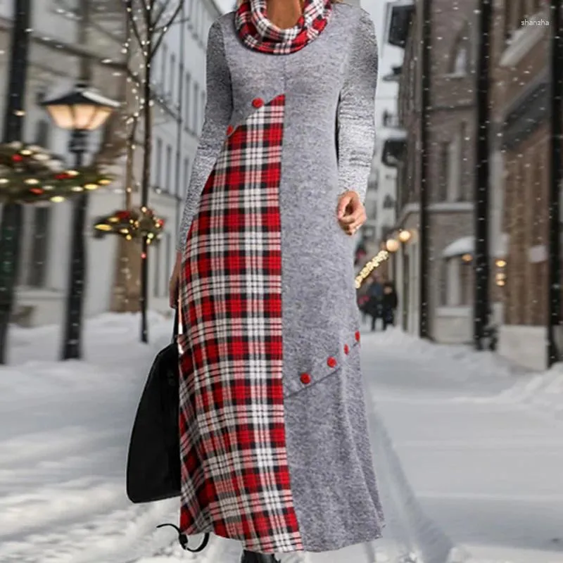 Robes décontractées Dames de Noël Vintage Plaid Imprimer Couture Longue Robe Femmes Chaud Col Roulé Lâche Maxi Bouton D'hiver