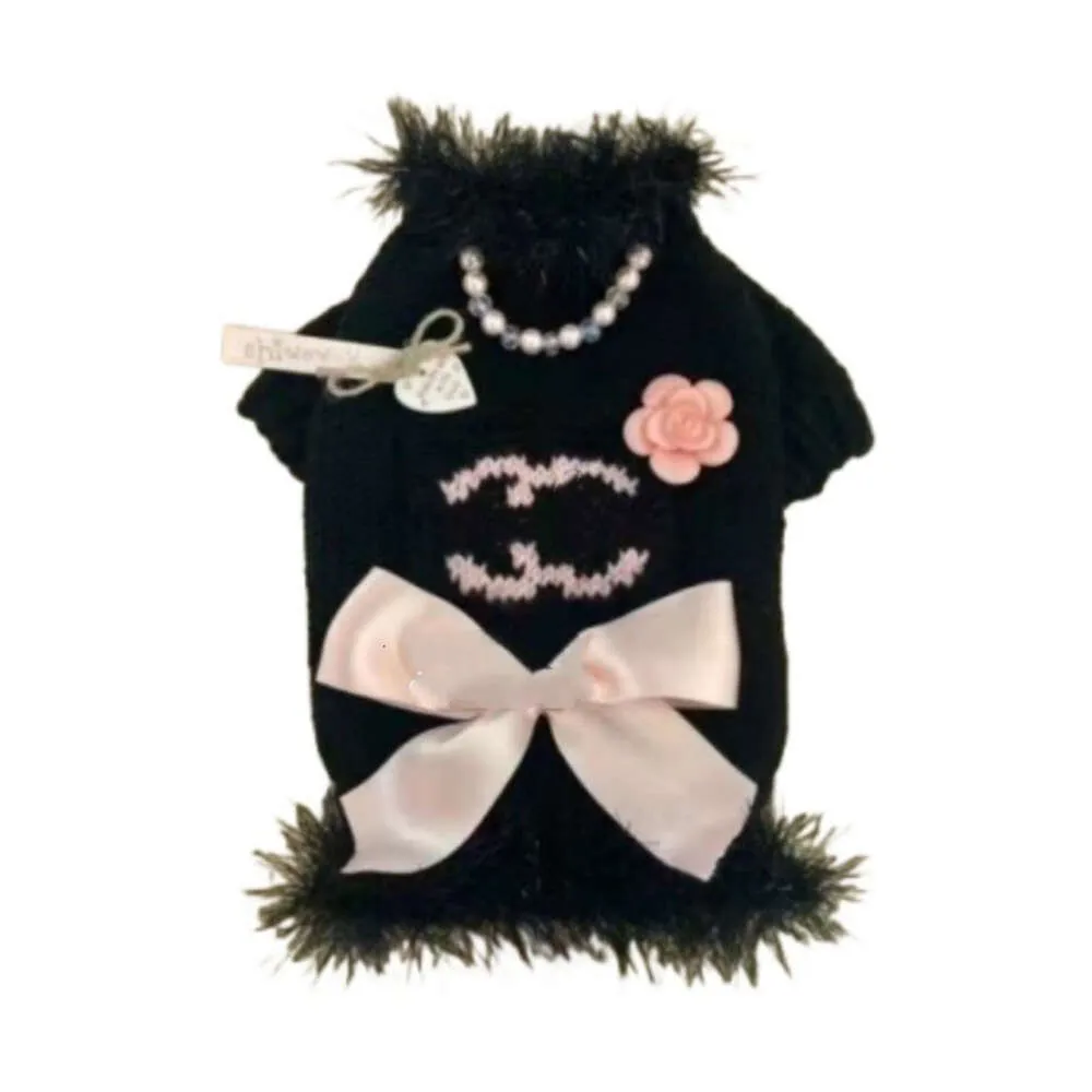 Marca designer roupas para cães vestuário clássico carta suéter com arco filhote de cachorro casacos quentes na jaqueta de inverno para menina cão gato gatinho chihuahua bulldog pug beagles a918