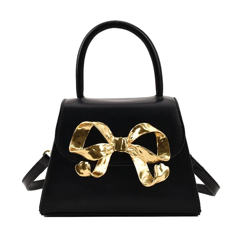 Designer Luxury Fashion Tote Sacs Internet Famous Pearl Handbag pour femmes NEW NICHE Design Crossbody Bag Mini Lipstick Bag Carry and Change Wallet M5315221