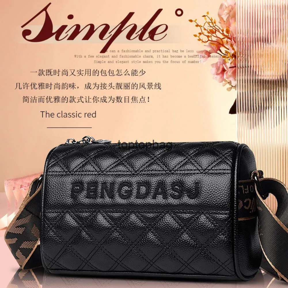 Designer Luxury fashion Tote Bags Hong Kong genuine leather cowhide womens bag 2024 new pillow bag Boston bag wide shoulder strap single shoulder crossbody bag for wo