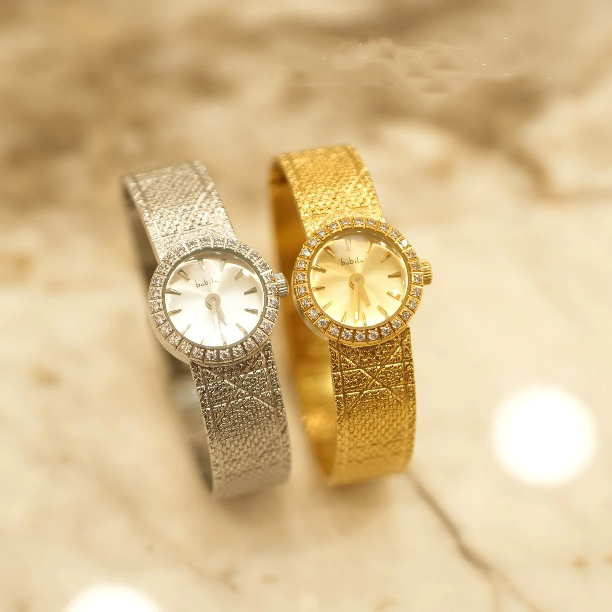 Elegant Small Gold Watch for Women with Diamonds - Vintage  display picture 2