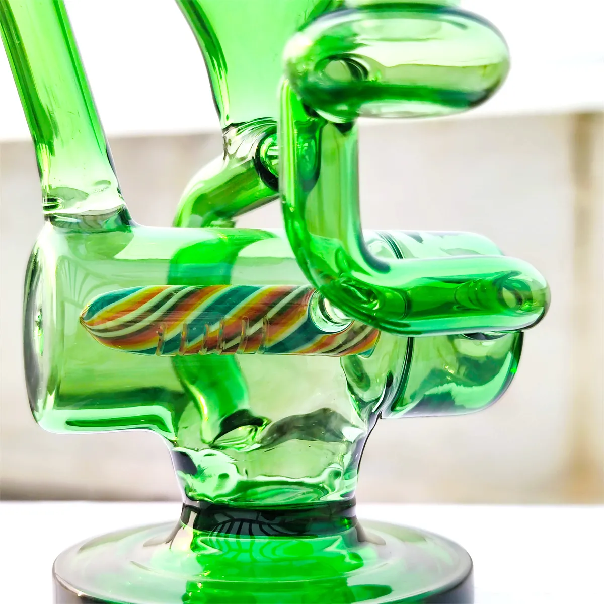 2024 Multi Color Green Wig Wag Colorful Filter 8 Inch Glass Bongs Water Pipe Bong Tobacco Smoking Tube 14MM Bowl Dab Rig Recycler Bubbler Pipes
