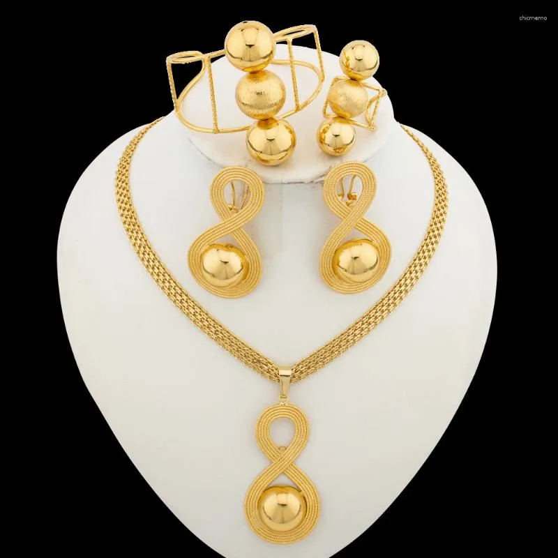 Ketting Oorbellen Set Nigeriaanse Goudkleurige Sieraden Voor Vrouwen Hanger En Haak Met Bangle Ring Verlovingsbruid Geschenken