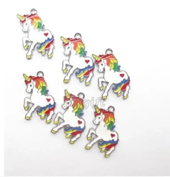 Charms en gros 40pcs populaires blanc Unicorn Metal Charm Pendant Pendard Diy Collier Bijoux