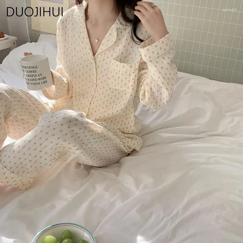 ملابس المنزل Duojihui الكورية الحد الأدنى للمرأة الأساسية المطبوعة بيجاما مجموعة الربيع العصرية الأكمام طويلة الأكمام