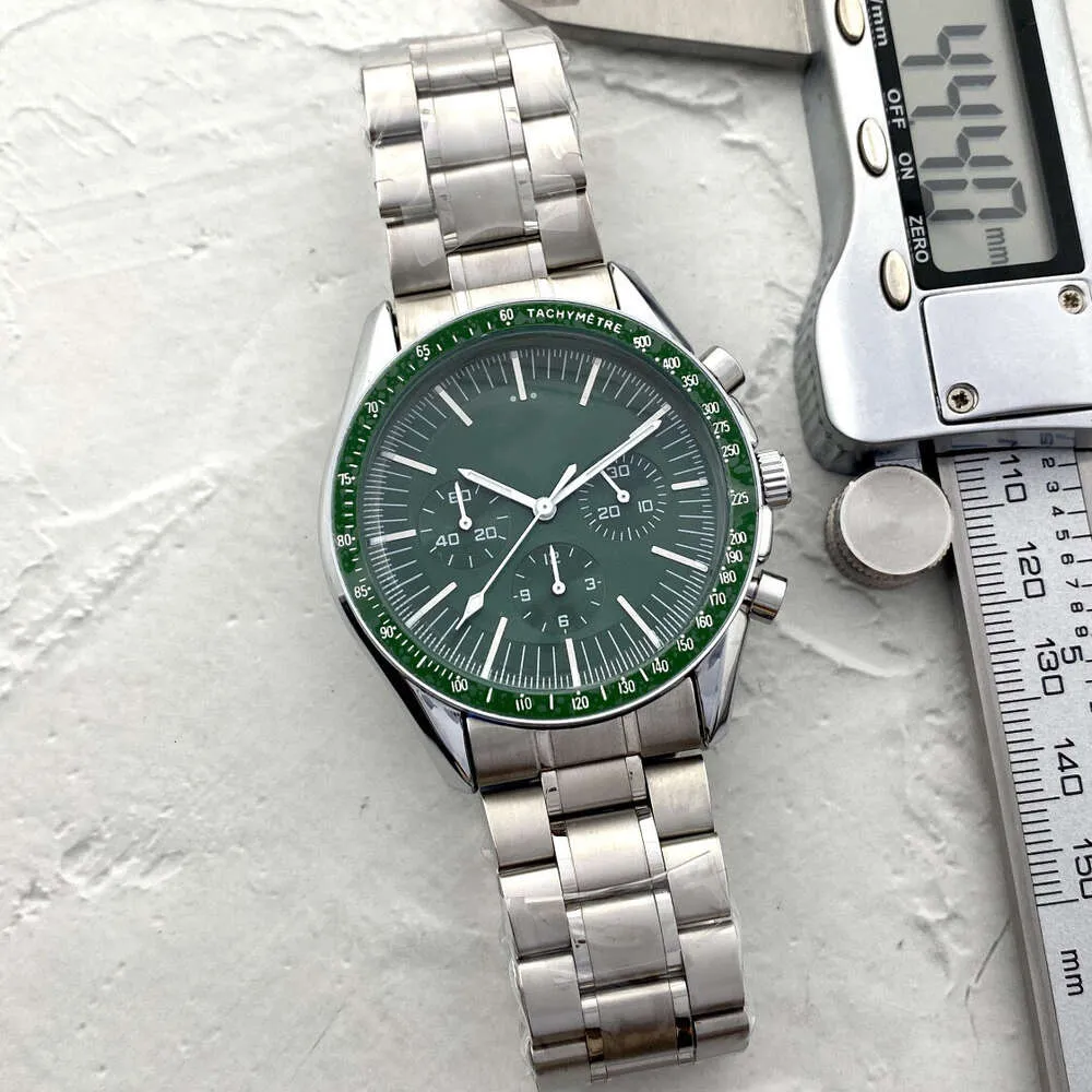 Aynı fiyata çelik ve kemer ile basit kişiselleştirilmiş oujia moda gündelik kuvars saat, küçük miktarda
