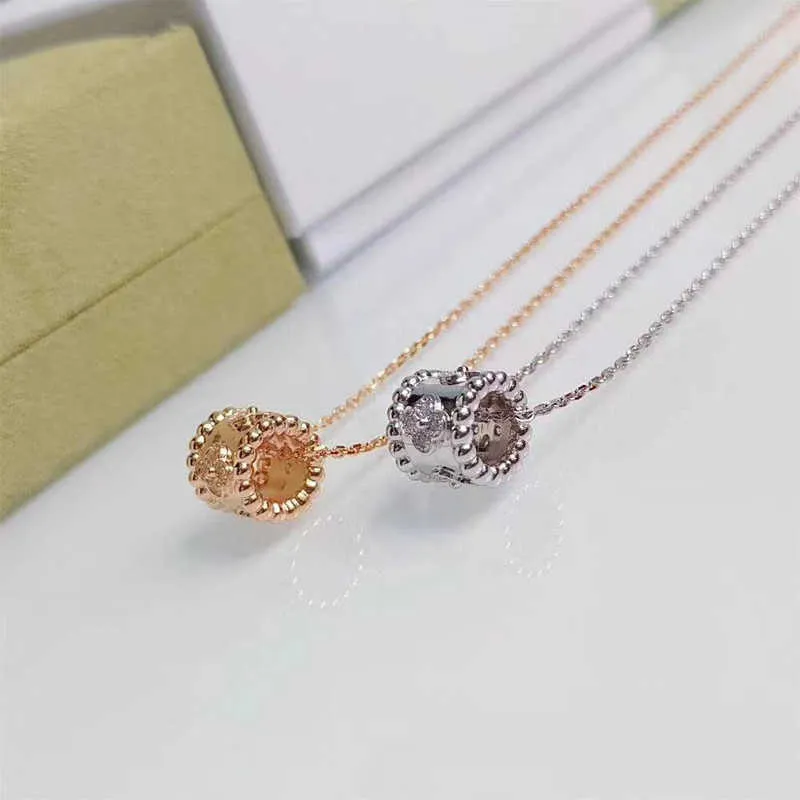 Merk originaliteit van Seiko caleidoscoop ketting verguld met 18K rosé goud licht luxe en onderscheidende diamanten set stalen afdichtingskraagketen voor vrouwen sieraden