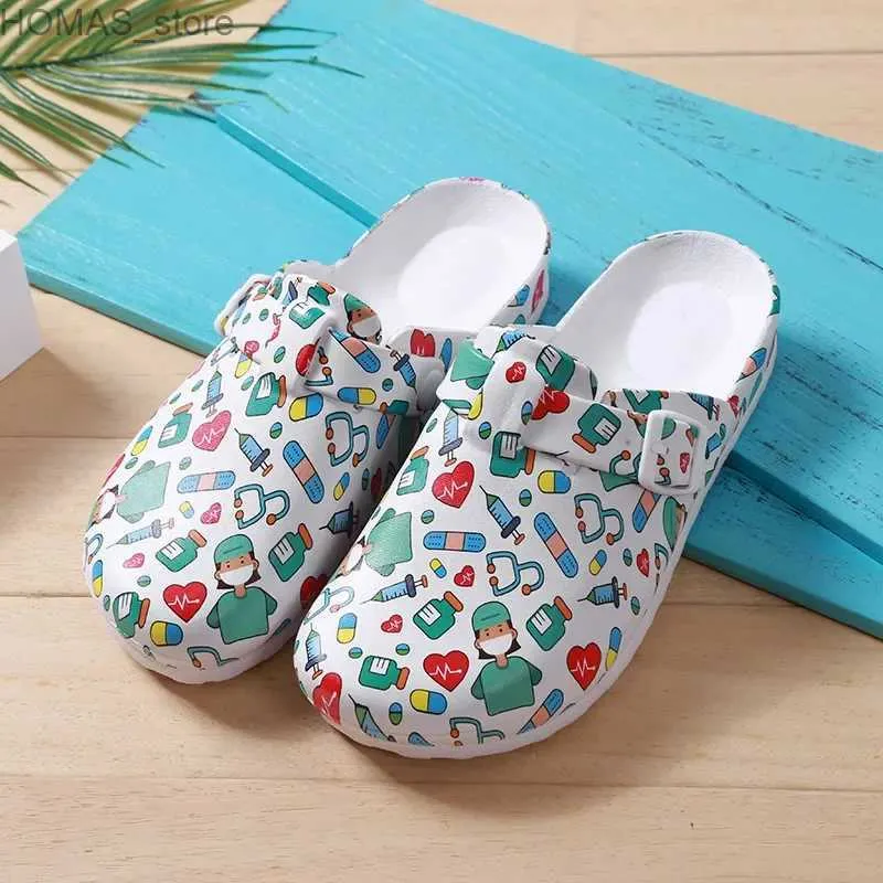 home shoes 2024 Nursing Shoes Women Nurse Clogs Slip Resistant Work Chef Shoes Garden Slippers Waterproof Platform Patterned Sandals Unisex Y240401