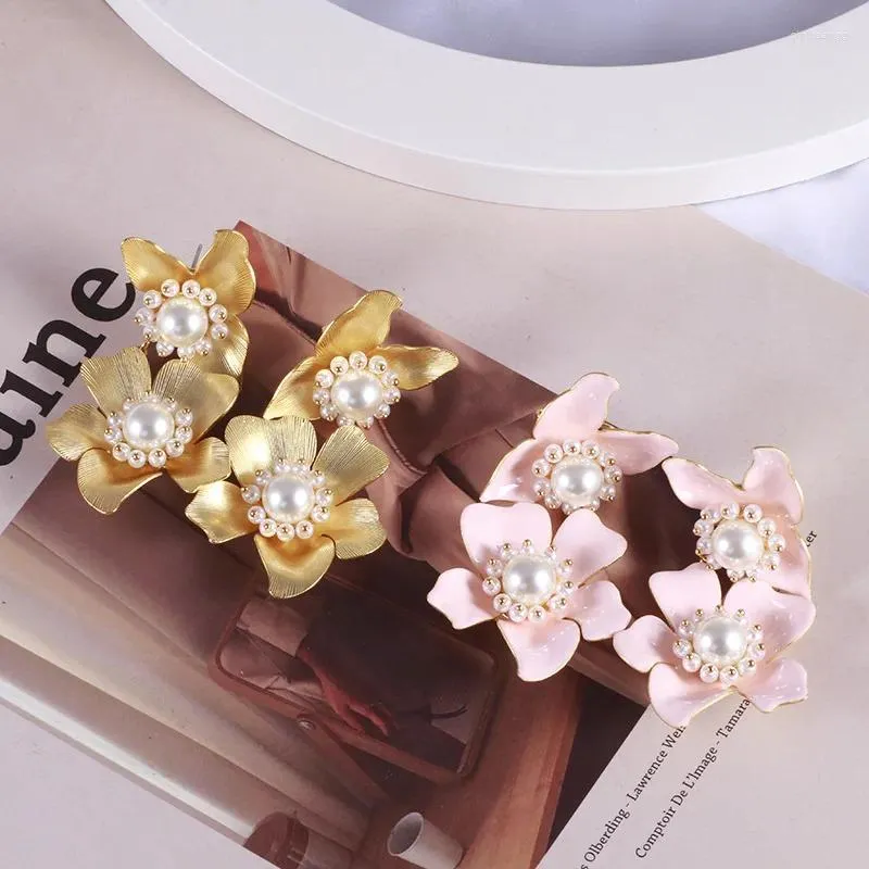 Ohrstecker Europäischer und amerikanischer Schmuck Großhandel Übertriebene Emaille-Perlenstaubblätter Romantische Blumen Schöne Doppelblume