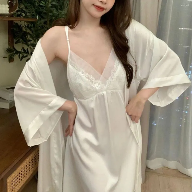 Vêtements à la maison Lace Kimono Robe Robe Suit Strap Nightgown Feme Sleepwear Summer Bathrobe Sexy Satin Lingerie Suspender Night Dressh