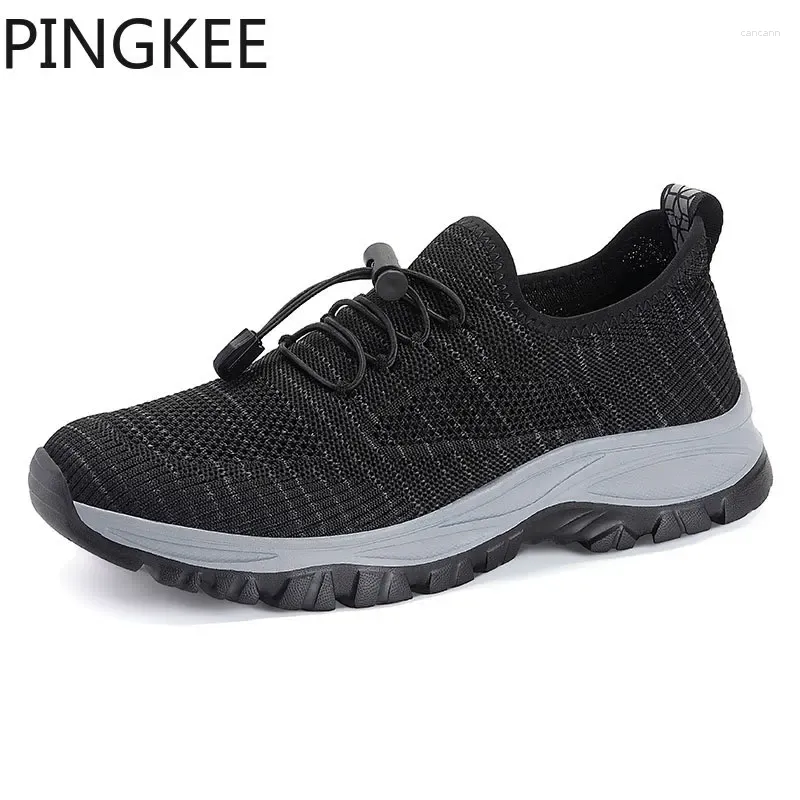 Casual Shoes Pingkee Mens Mesh Sneaker Breattable Upper Foder Lightweight Slip-On Athletic Elastic Collar Cyned fotbädd för män