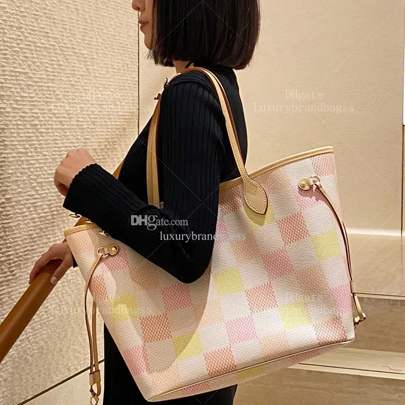 MM حقيبة التسوق Monogrammed الكتف مصمم مصمم Woman Handbag 100 ٪ مرآة مصمم حقيبة مع مربع L003