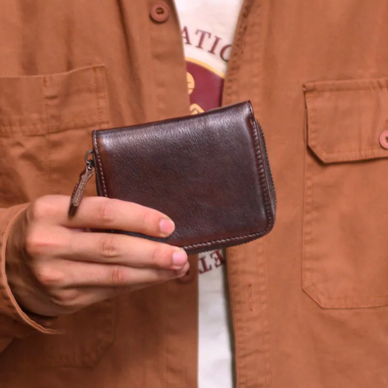 AETOO Short Leather Wallet for Men and Women - Genuine