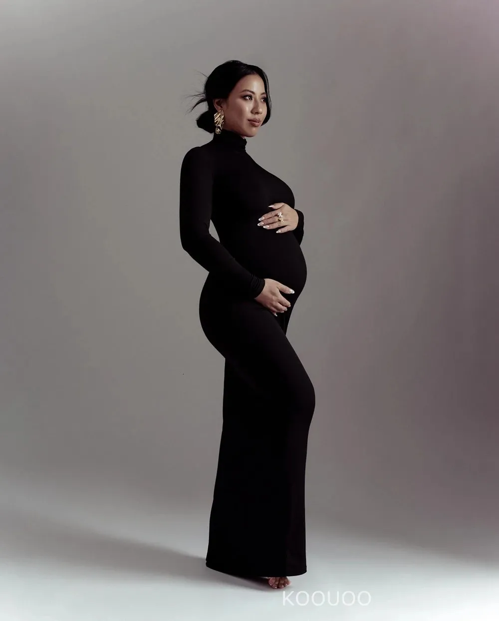 فساتين الأمومة للنساء الحمل الفاخرة Bodycon Maxi Long Dresses Long Clothes for Pography Babyshower Props 240319
