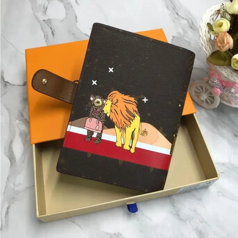 Designer Sunflower Lion Unisex Wallet Luxury Brand Animal Printed Letter Check Women's Notebook Diary Classic Designer Men's Ffpf