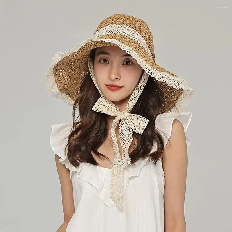 Cappelli a tesa larga Cappello di paglia con fiocco in pizzo grande Protezione UV traspirante Versione coreana Copertura estiva Panama Lady