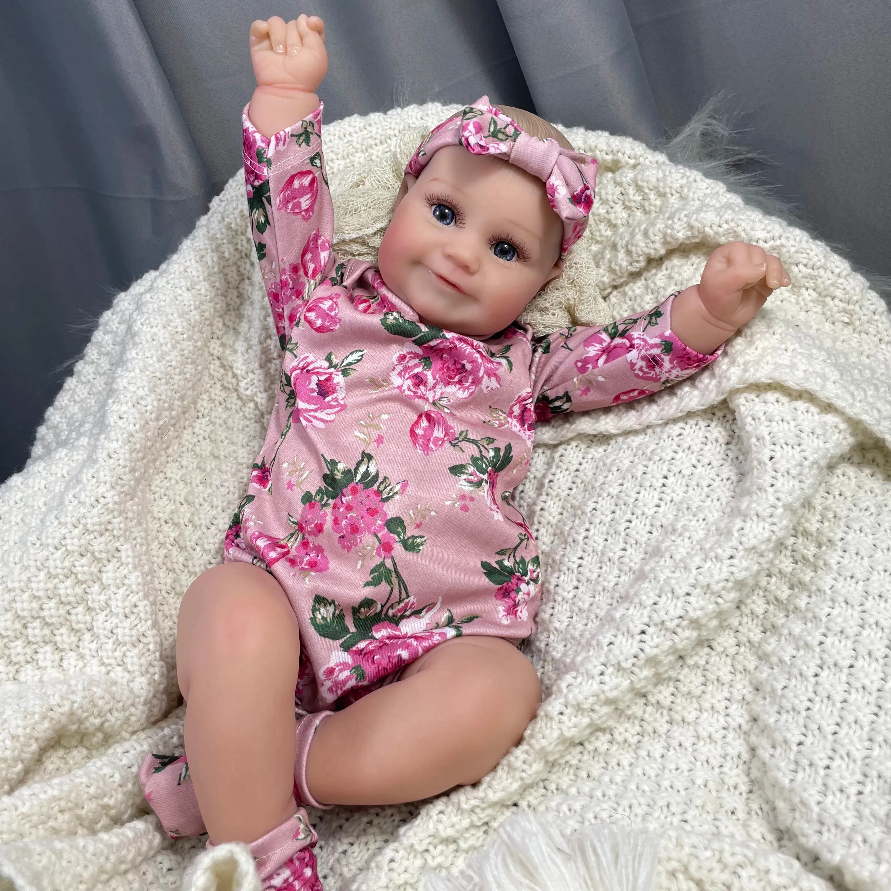 Poupées Reborn Bébé Fille Yeux Marrons 18,8 Pouce 48 Cm Silicone So Reborn Real Life Poupees Bebe Nouveau Ne Avec Bouche Amz