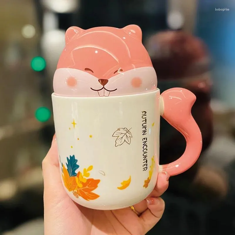 Mugs Cute Cartoon Ceramic Squirrel Mug With Lid Creative Niche Design Girly Heart Student Dormitory Drinking Cup Milk Tea Coffee