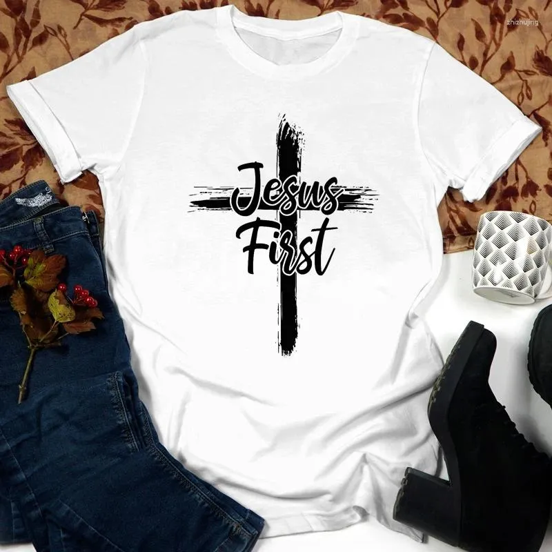 Kvinnors T-skjortor Cross Jesus First Cotton T-shirt Katolsk kristen bibel Top Tee Shirt Women Religious Christ Faith Tshirt Tshirt Tshirt