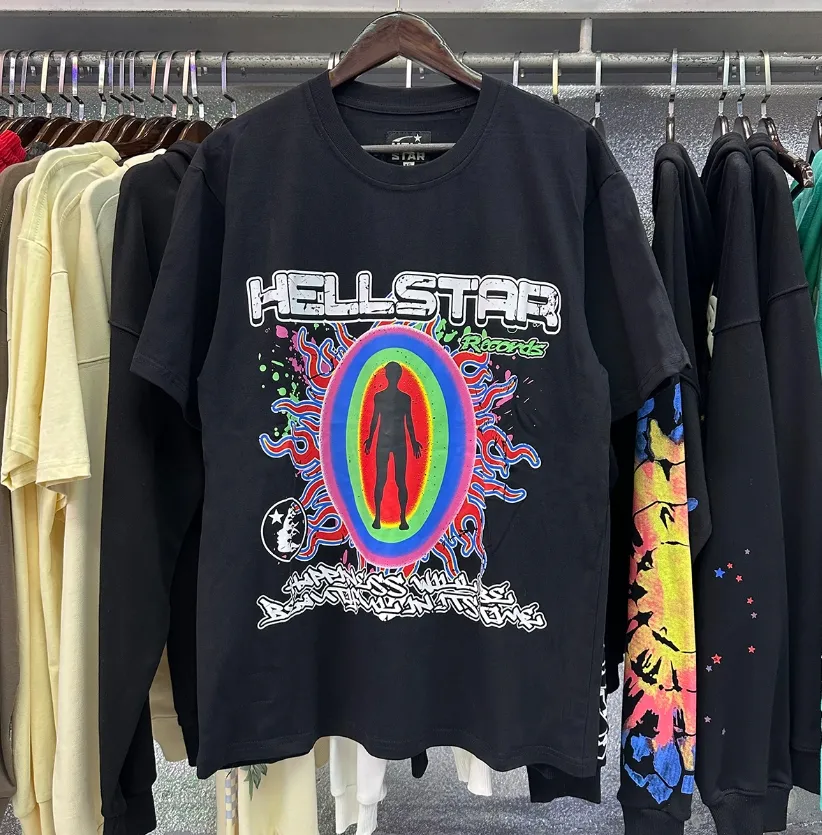 Hellstar Shirt Mens Designer Femmes Tshirts Street Street Short Hipster T-shirt Washed Fabric Street Graffiti Lettrage Imprime