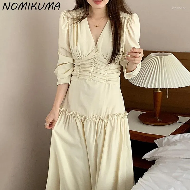 Casual Dresses Nomikuma Korean Autumn V-Neck veckad smal midja långärmad klänning för kvinnor chic ruffle lapptäcke a-line vestidos