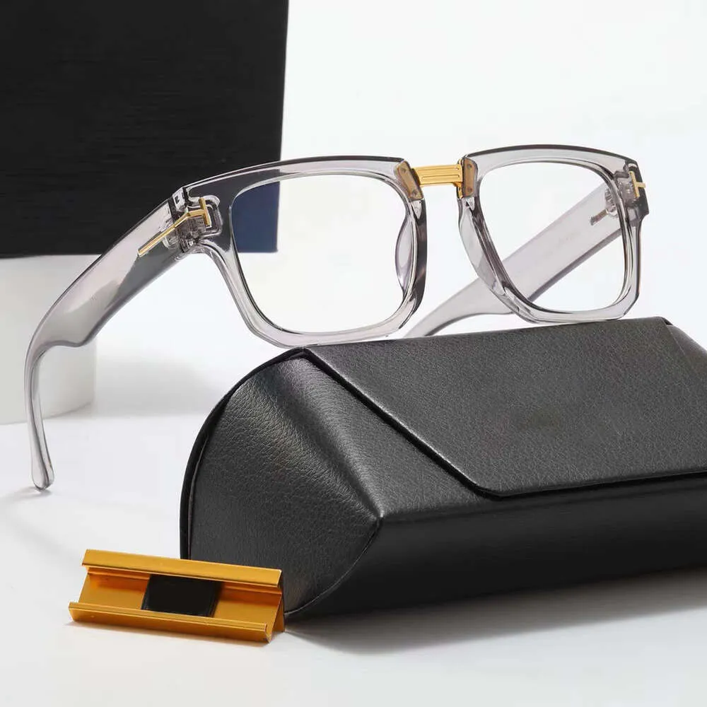 女性のためのToms Fords TF TOM EYEGLASS処方メガネ光学系のフレーム構成可能なレンズメンズデザイナーレディースサンググラスデザイナーサングラス