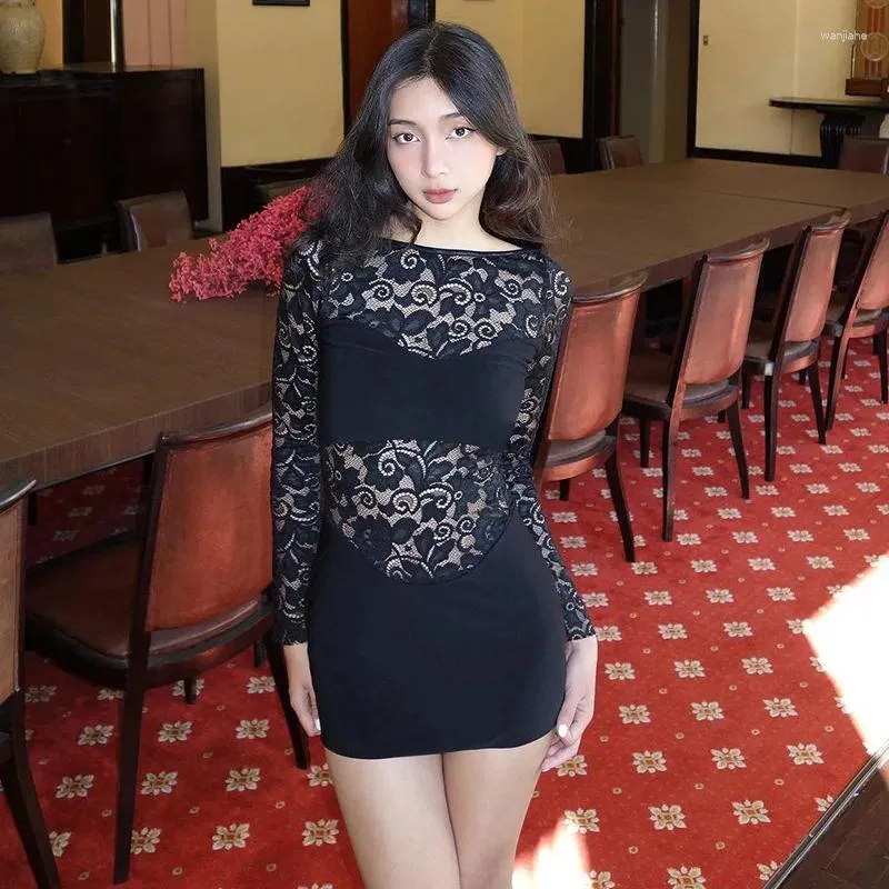 Casual Dresses Dark Retro Goth Sexy Women Dress Long Sleeve Round Neck Lace Patchwork Pullover Gothic Style Ladies For Spring 2024