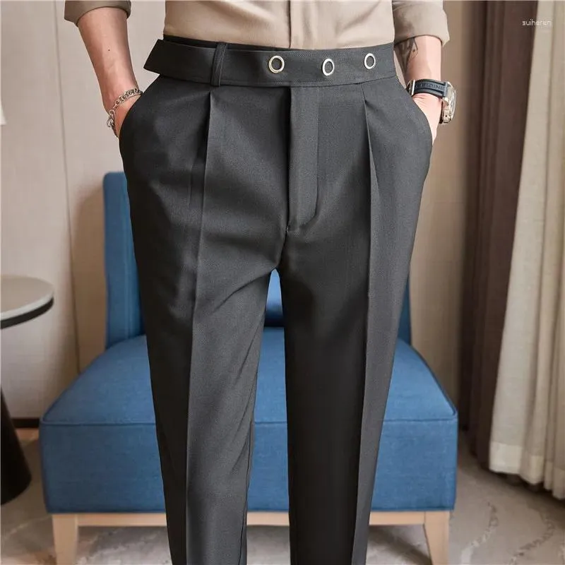 Abiti da uomo Moda Design con cinturino per pantaloni casual Uomo Nero Abito formale da lavoro Maschile Slim Fit Pantaloni sociali da ufficio 2024 Primavera