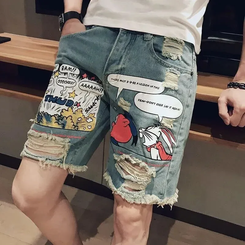 Short en denim pour hommes déchiré avec texte Pantalon en jean court pour hommes Vente multicolore Rétro Streetwear Stretch Jorts Vintage Xl Harajuku 240327