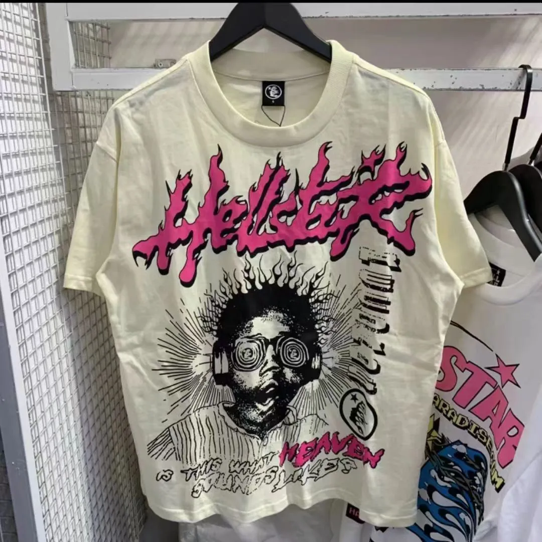 Hellstar Grafisch T-shirt Zwart Hellstar T-shirt Causul Korte Mouwen Top Wash Street Losse T-shirt Met Ronde Hals Hiphop Stijl Letter Print T-shirts Voor Mannen Vrouwen