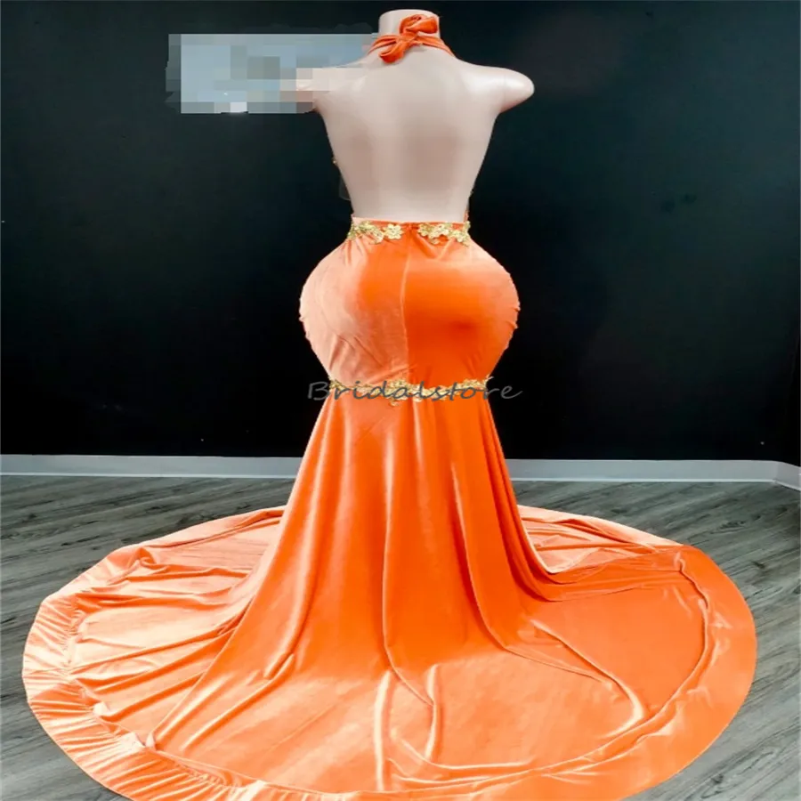 chinese dress ladies Windsor Joanne Halter Slit Mermaid Satin Formal Dress in Red | Size: S