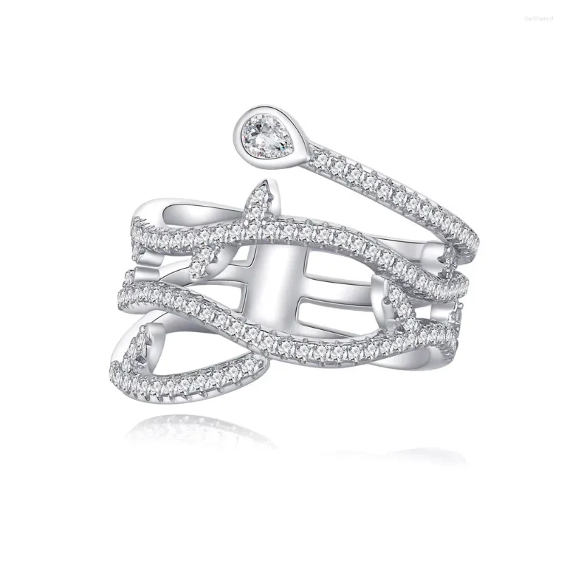 Klusterringar sttl zhenchengda 2024 Produkt: Heart of Thorns S925 Pure Silver Ring Female Micro Set med fulla diamanter från Europa