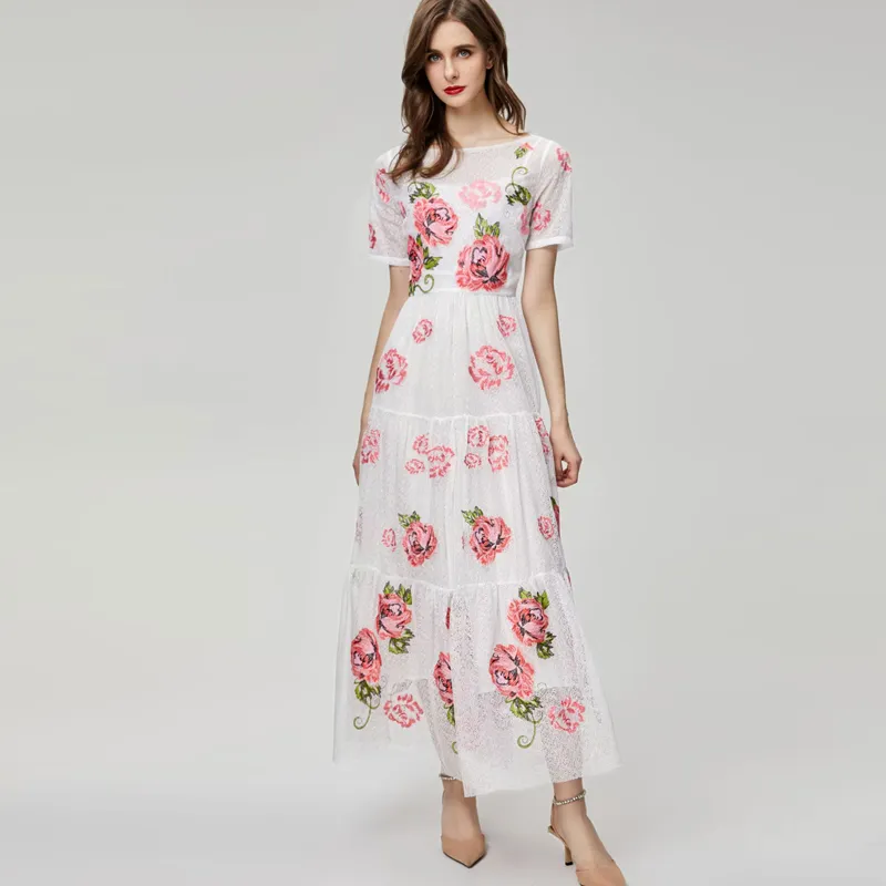 Robes de défilé pour femmes, col rond, manches courtes, broderie florale, ligne A, robe de bal élégante