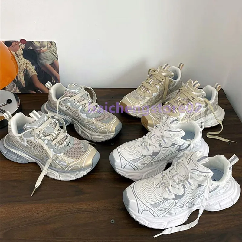 2021 Yeni Gelenler Bayan Erkek Ayakkabı Yeşil Siyah Beyaz Yastık Üçlü Spor Sneakers Atletizm Erkek Eğitmenler Koşu Ayakkabıları 36-46