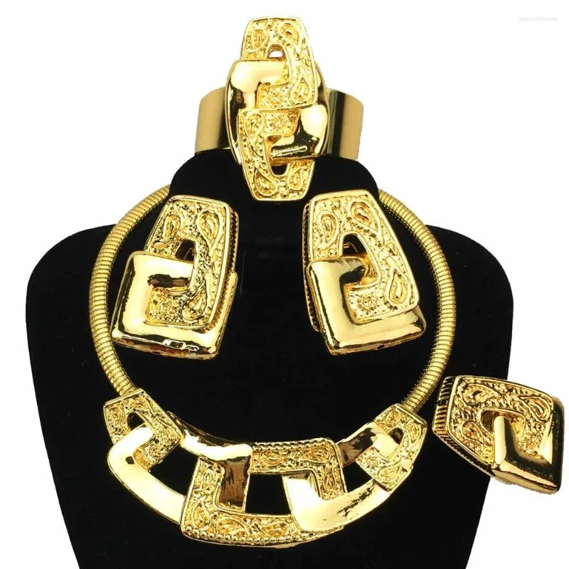 Halsband örhängen set som säljer stora pendell lätt vikt djärvt kvinnors bröllopsfest bankett italienska guldpläterade smycken FHK17152