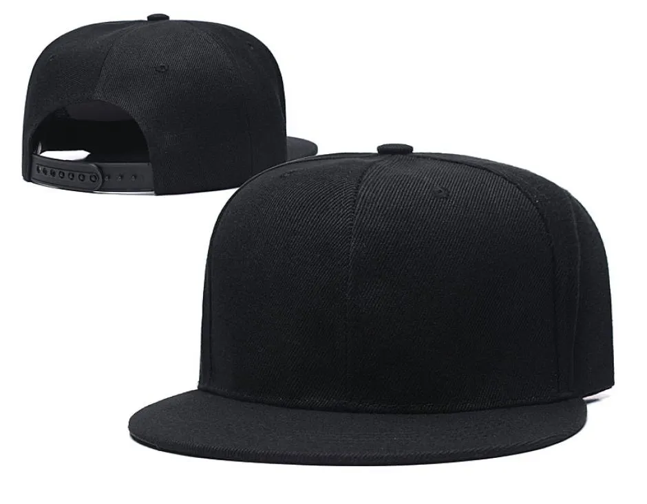 2020 Nouveaux chapeaux Snapback de basket-ball Sports Menwomen Capuchis ajusté Blank Mesh Camo Baseball CAPS6550919