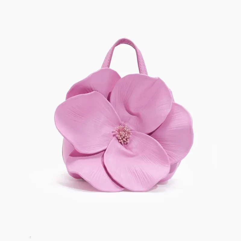 Damowe torby wieczorowe Kobiety luksusowe designerskie torebki i torebki w kwiatach pu wiszące ozdoby małe górne ramię 240430