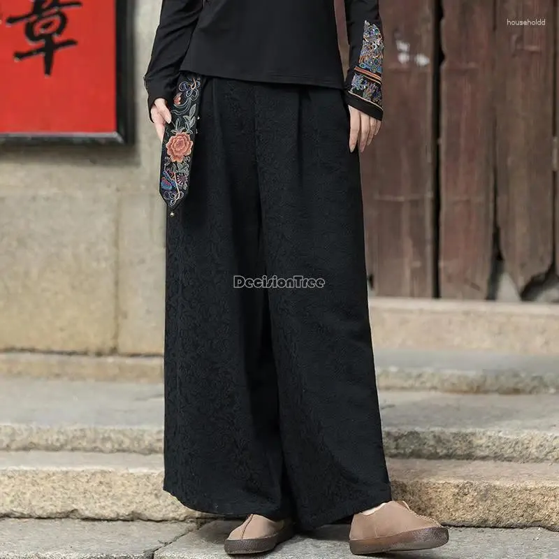 Etniska kläder 2024 Kinesiska kvinnor National Style Spring and Autumn Jacquard Cotton Embroidery Elastic Midje breda benbyxor T001