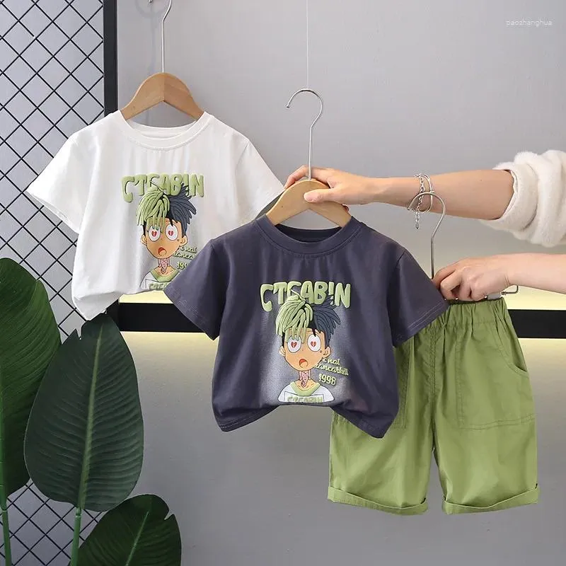 Vêtements Ensembles de garçons Vêtements d'été 2024 enfants T-shirts coton shorts 2pcs Tracksuits pour bébé jogging costume pour enfants sports tenues