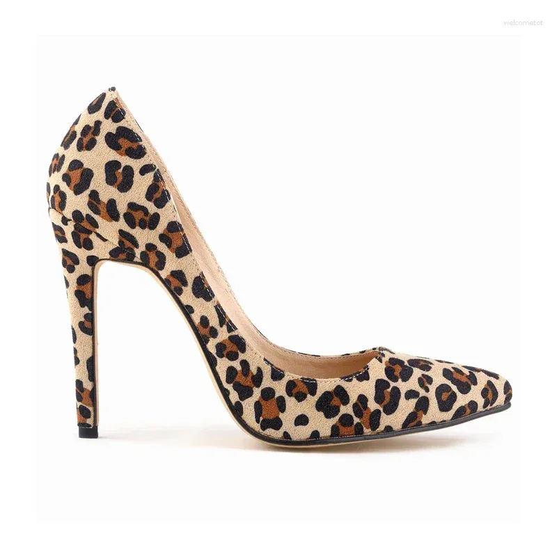 Chaussures habillées Femmes Pumps Sexy Leopard Flock Point Toe Classic Classic 11cm Velvet Leather High Heels Stietto Lady Spring Farty Wedding