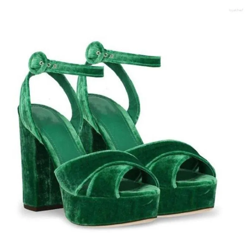 Sandaler Bright Green Velvet Platform Cross Strap Peep Toe Summer Block High Heels Ankel Buckle Woman Party Fashion Shoes Shoes