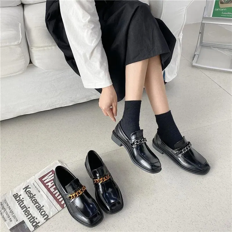 Scarpe casual in metallo mocassini in argento/oro oro donne spesse lucentezza in pelle phi scivolano su mocassini ragazze creeps neri oxford women2024