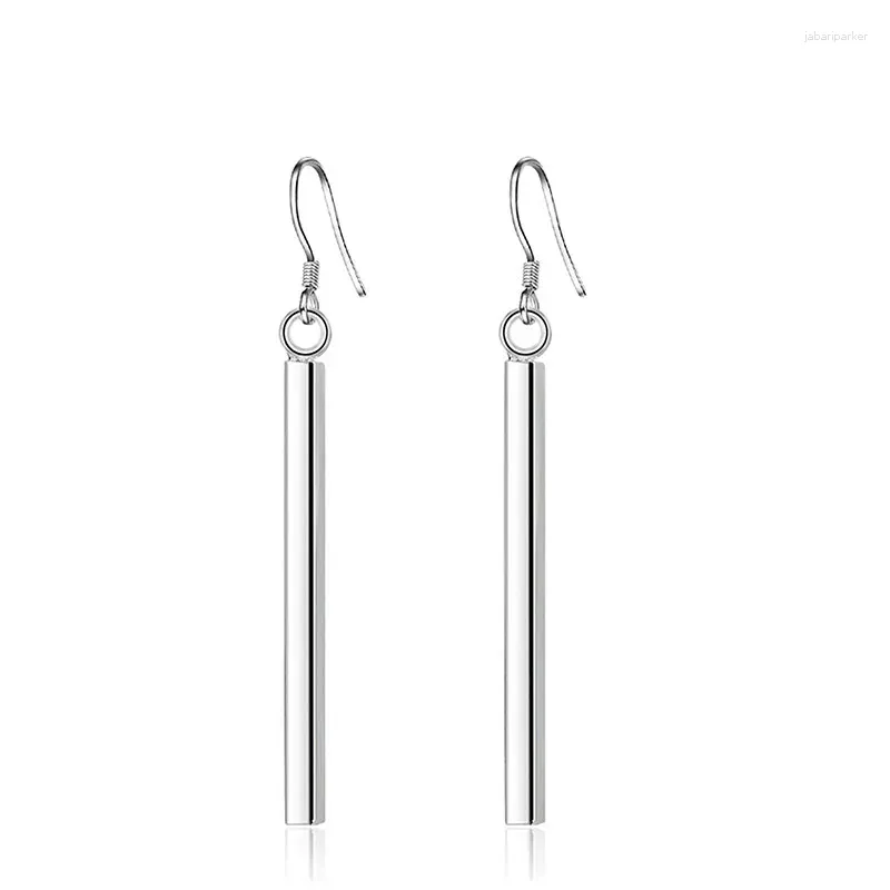 Boucles d'oreilles 1pcs Tendance exquise coréenne pour femmes Simple Strip Personnalized Fashion Wedding Decor Accessoires