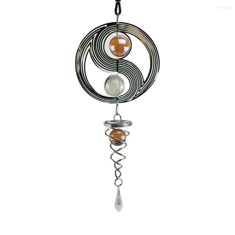 Decoratieve beeldjes metalen auto hanger indoor spiraalvormige windtuig met kristallen bol yinyang outdoor tuin spinner hangende home decor ambacht